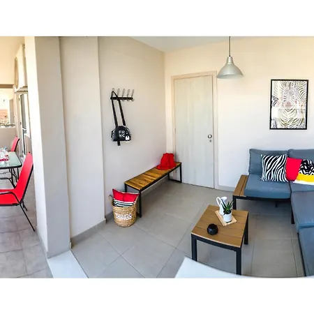 Sea Breeze Flat كافالا