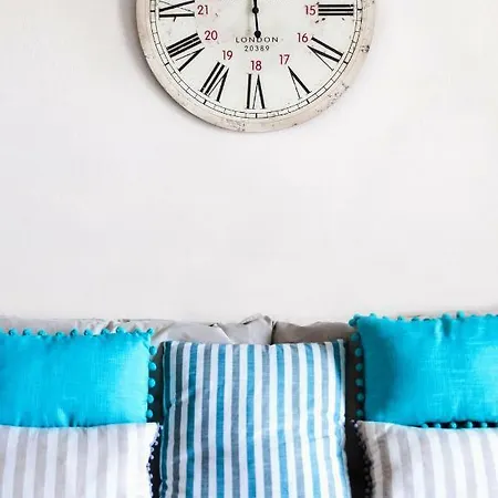 شقة Sea Breeze Flat