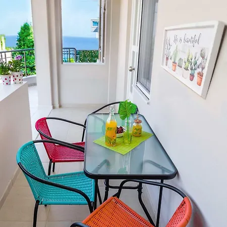 Sea Breeze Flat *
