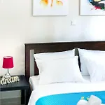 Sea Breeze Flat *
